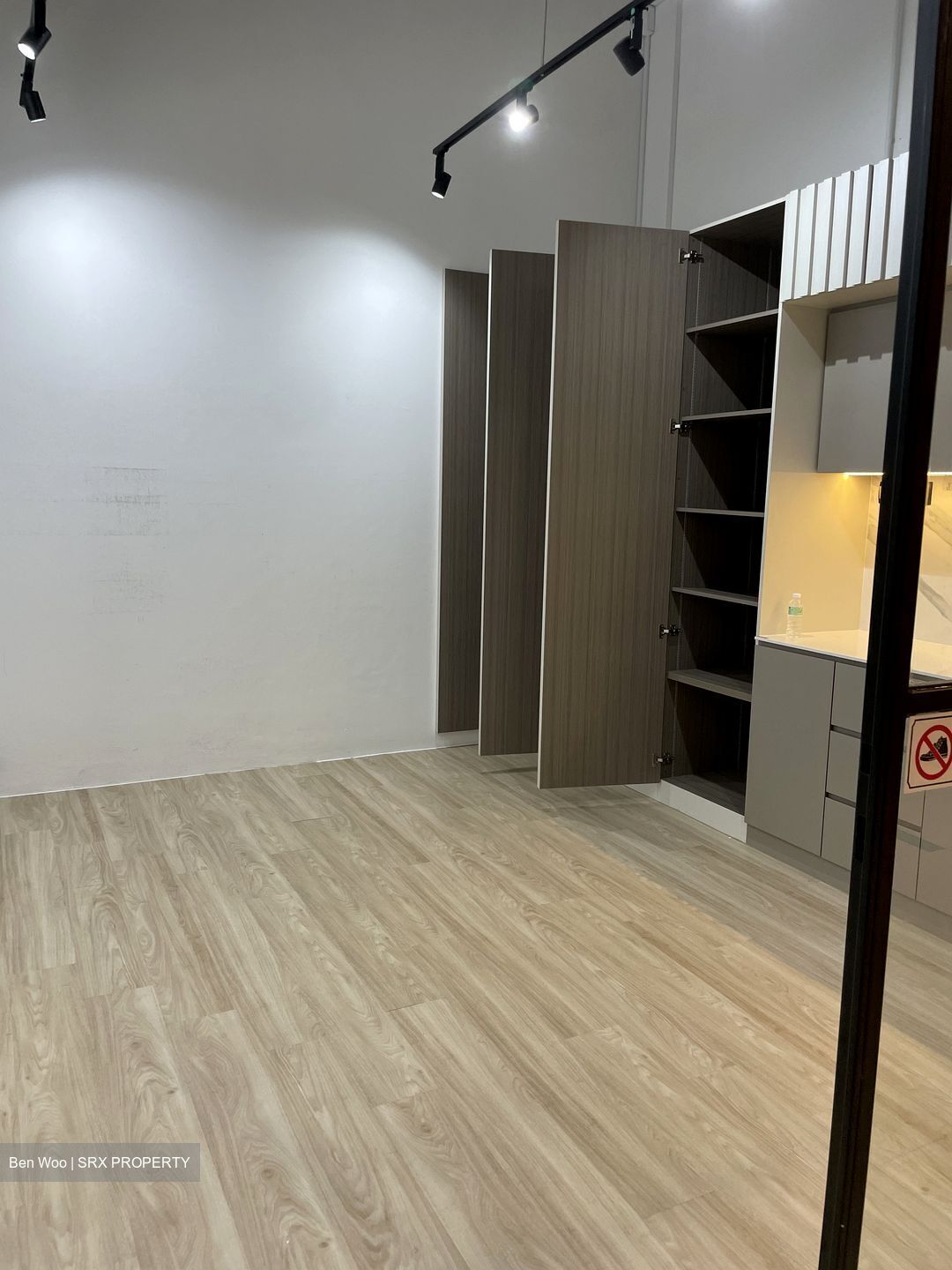 Centropod @ Changi (D14), Shop House #508525881